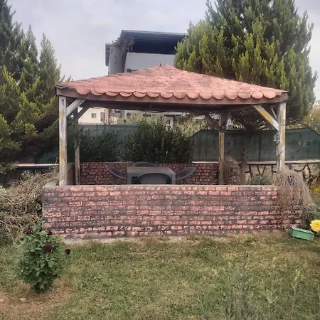 Living House Villa Taytan