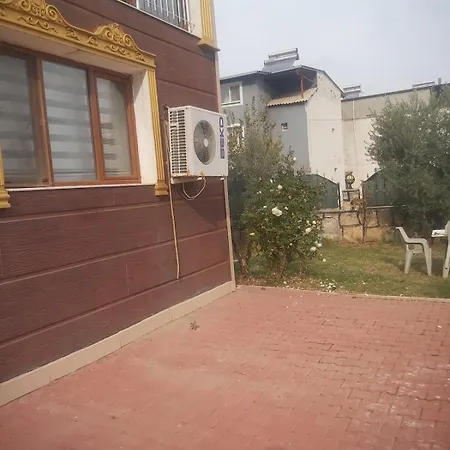 Living House Taytan